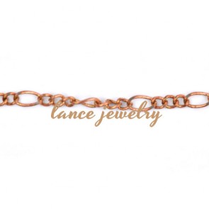 Small and big loop alternating copper chain in white or gold