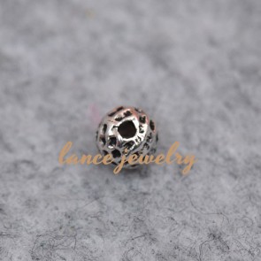 Supply Lower Price OEM Beads Zinc Alloy Findings for Jewelry