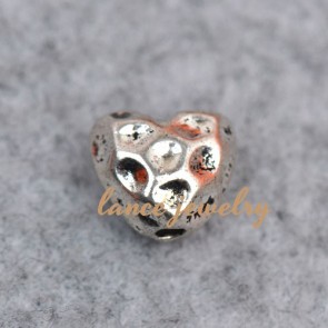 Yiwu new popular 1.97g zinc alloy pendant