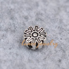 Direct factory wheel shaped 6g zinc alloy pendant