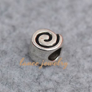 Spiral shape 1.53g zinc alloy pendant made in China