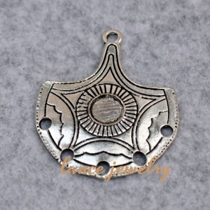 Charm Star Engraved Zinc Alloy Pendant