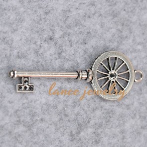Adorable Bicycle key Zinc Alloy Pendant for Wholesale