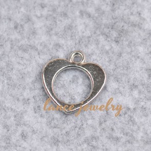 New factory heart shaped zinc alloy pendant made in China