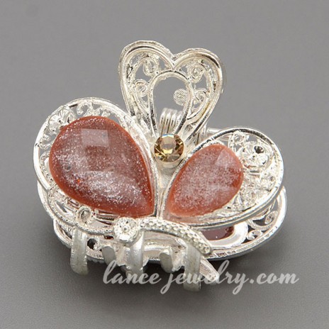 Sweet resin decoration hair claw with rhodium plating