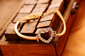 Top-selling Fashionable Korean Love Pave Diamond Bracelet Semi-open Bracelet