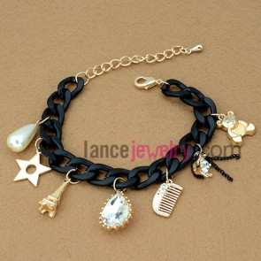 Simple black chain link bracelet decorated with a little bear model