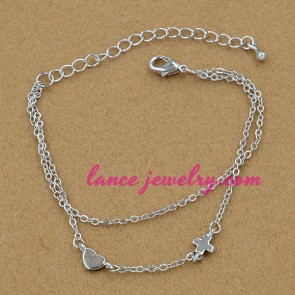 Nice chain bracelet with heart and cross decoration