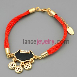 Traditional Long-live Lock chain link bracelet