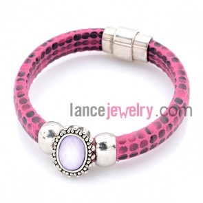 Fashion alloy findings ornate pink color leather bracelet
