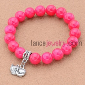 Hot pink color stone bracelet with alloy  cat pendant.