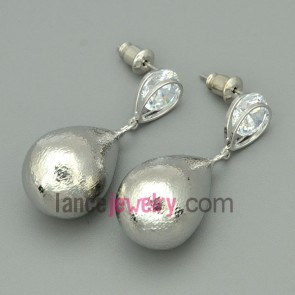 Eliptic type ccb beads and crystal decorated drop earrings
