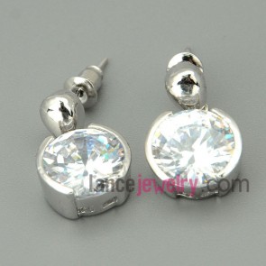 Nice drop earrings with pendant