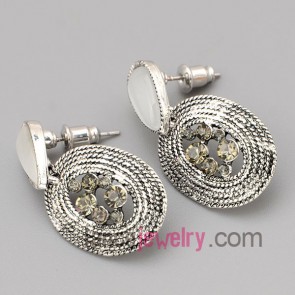 Charming stud earrings with zinc alloy rings decorated rhinestone and cat eyes