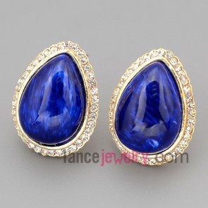 Shiny stud earrings with zinc alloy decorated many rhinestone and deep blue crystal
