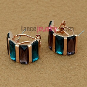 Special crystal decoration earrings 