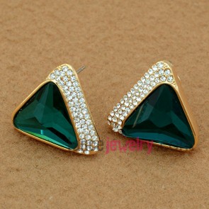 Green crystal decoration earrings