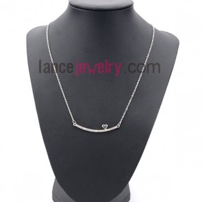 Simple model necklace with nice decorations