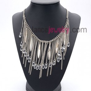 Elegant necklace with chain pendant  decorated acrylic beads and alloy