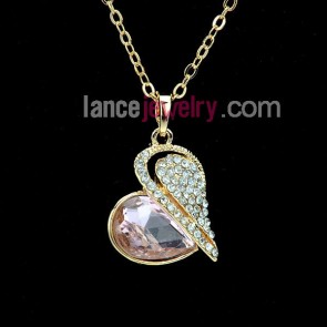 Nice Rhinestone and crystal decorated pendant necklace