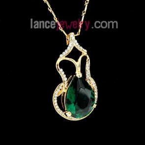 Fashion pendant necklace with green color crystal wine pot 