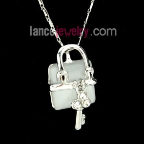 Elegant crystal lock pendant necklace
