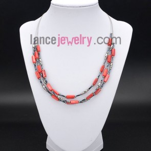 Striking necklace with red shell beads 