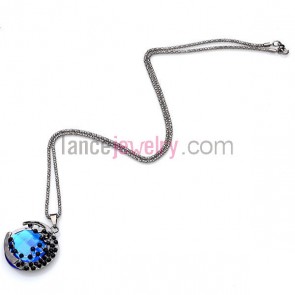 Trendy resin pendant sweater chain necklace