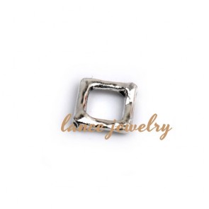 Zinc alloy pendant, a 12mm rhombus shaped pendant, air core, two small holes in cross peak