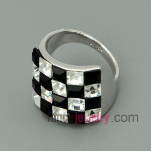Classic black nand white color mix model alloy rings 