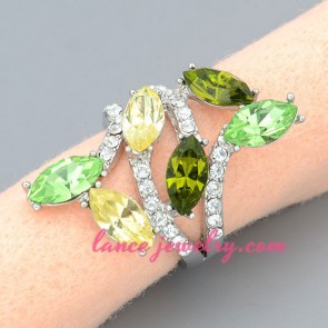 Shiny multicolor crystal & rhinestone decorated ring