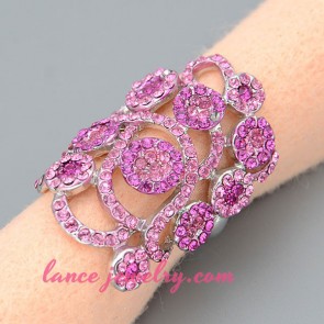 Sweet ring with light purple rhinestone 