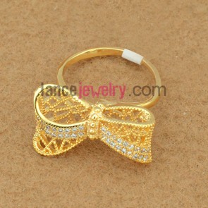 Cute bowknot shape decoration brass ring 