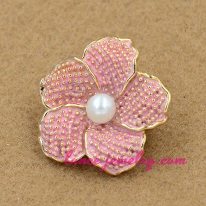 Sweet flower pattern decoration brooch