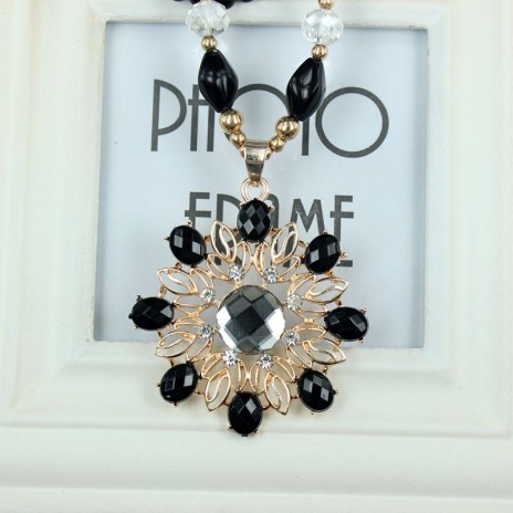 Korean Fashion Alloy Rhinestone Long Sweater Chain of High-grade Hypoallergenic Clothing Pendant Necklace 