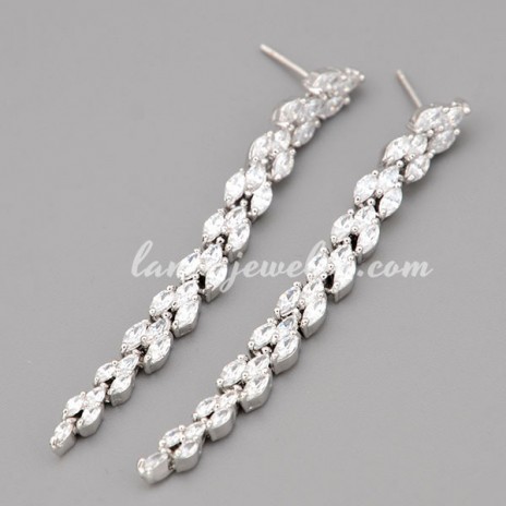 Charming earrings with many white cubic zirconia decorated