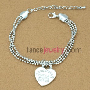 Nice beads chain bracelet decorated with heart-shaped lock