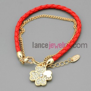 Delicate clovers with "love" letters  chain link bracelet