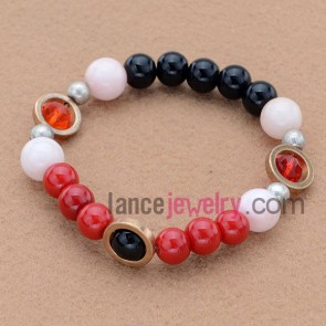 Fashion bead bracelet with alloy findings.