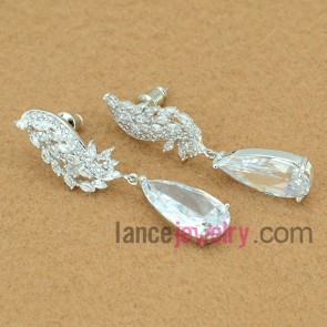 Sweet earrings with copper alloy  decorated transparent cubic zirconia pendant