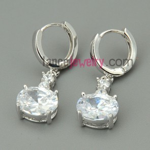 Fashion drop earrings with pendant