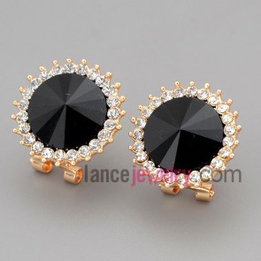 Fashion stud earrings with zinc alloy decorated many rhinestone and black crystal
