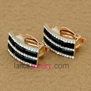 Sparking black crystal & nice rhinestone decoration stud earrings