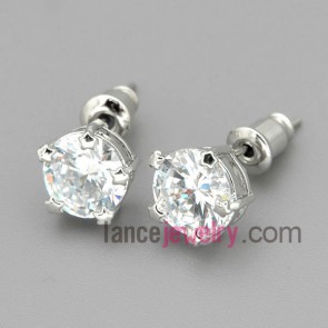 Twinkling round zircon studded earrings 