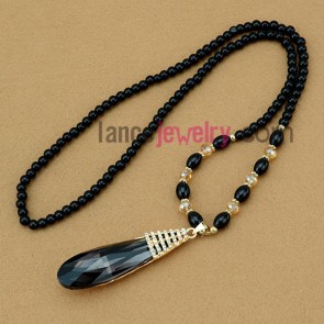 Elegant rhinestone & facet crystal drop pendant ornate strand necklace