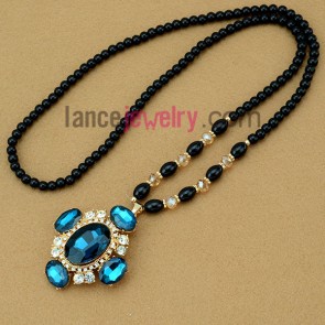 Shining blue crystal pendant sweater chain necklace