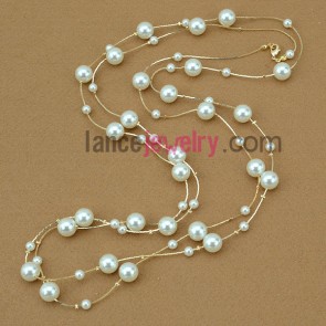 Trendy hand-made imitation pearl & metal chain ornate strand necklace