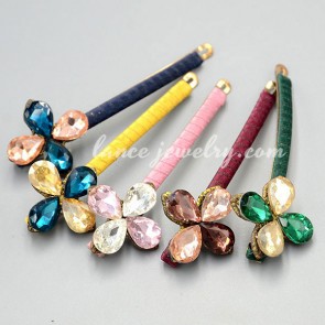 Colorful crystal hair clip with flower shape design  