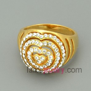 Lovely heart overlap model decorated with rhinestone alloy rings