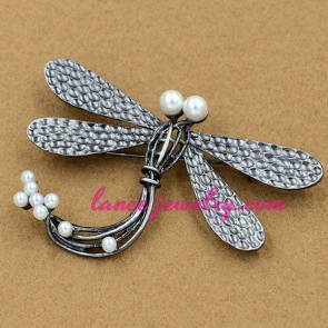 Lovely dragonfly model decoration brooch